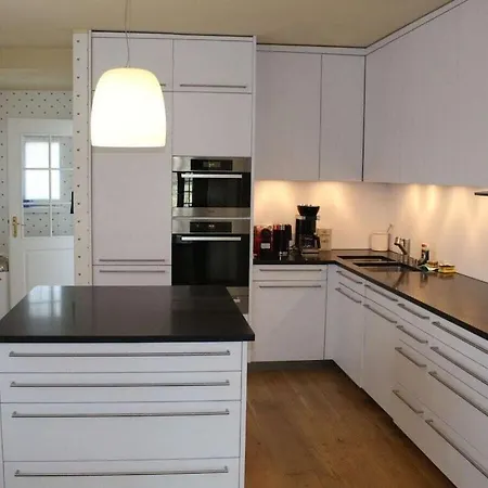 With 4 Bedrooms بيت للعطل Fischerhude